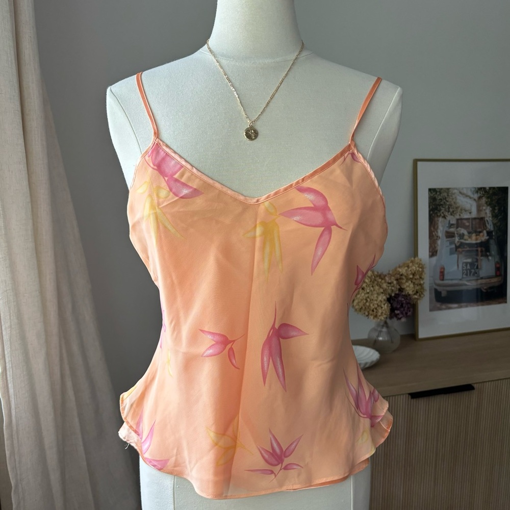 LA VIE EN ROSE Floral Peach Camisole Top -SIZE M